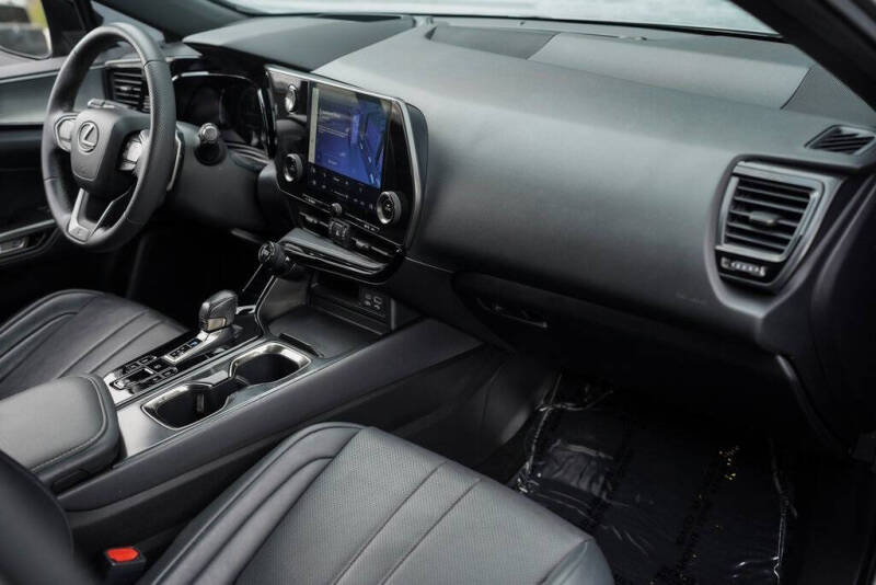 2022 Lexus NX 350 F SPORT Handling