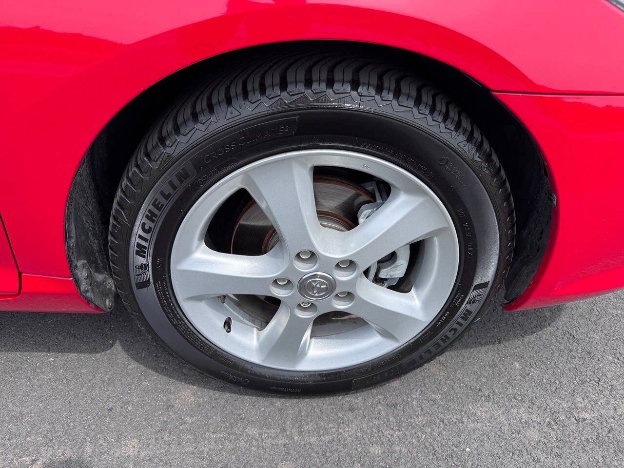 2006 Toyota Camry Solara 28