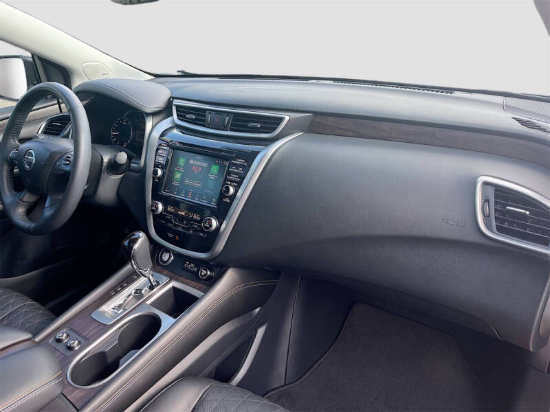 2023 Nissan Murano Platinum