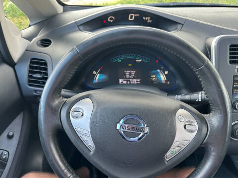 2015 Nissan LEAF S