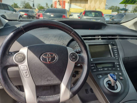 2010 Toyota Prius II