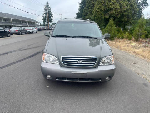 2003 Kia Sedona LX