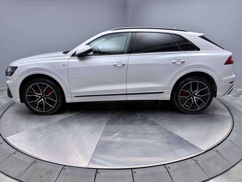 2021 Audi Q8 quattro Prestige 55 TFSI