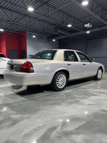 2009 Mercury Grand Marquis LS