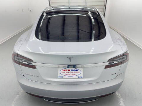2015 Tesla Model S