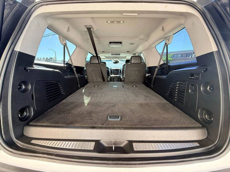 2019 Cadillac Escalade ESV Luxury