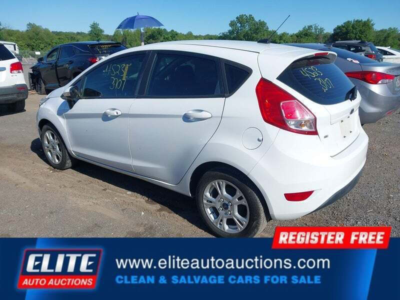 2016 Ford Fiesta SE