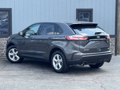 2020 Ford Edge SE