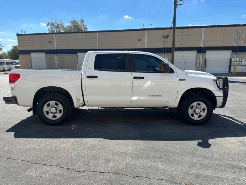 2011 Toyota Tundra Grade