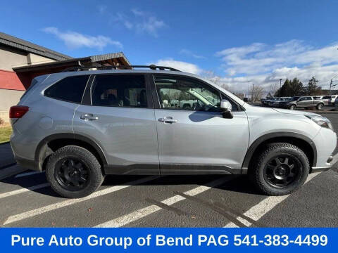 2022 Subaru Forester Premium