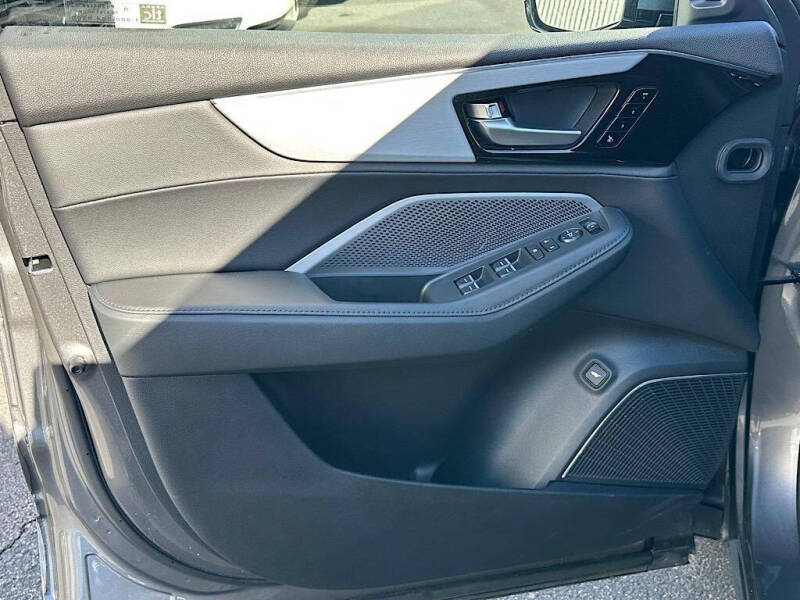 2025 Acura MDX SH-AWD