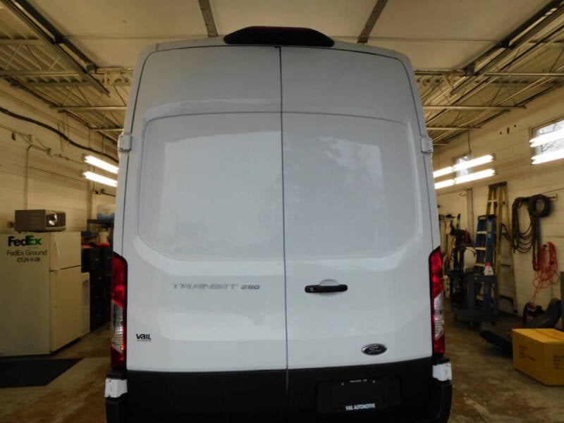 2022 Ford Transit Van Base photo 4