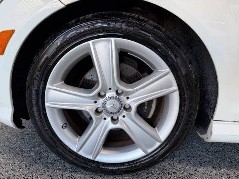 2011 Mercedes-Benz C-Class C 300 Sport