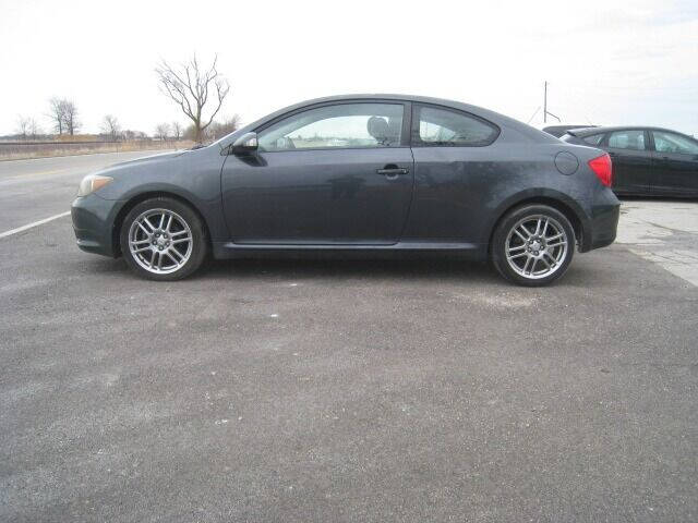 Dk. Gray 2005 Scion tC Base 2dr Hatchback 12