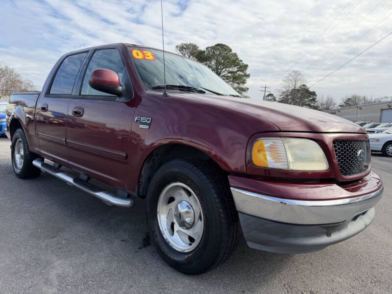 2003 Ford F-150 XLT's photo