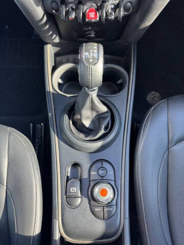 2019 MINI Countryman Cooper