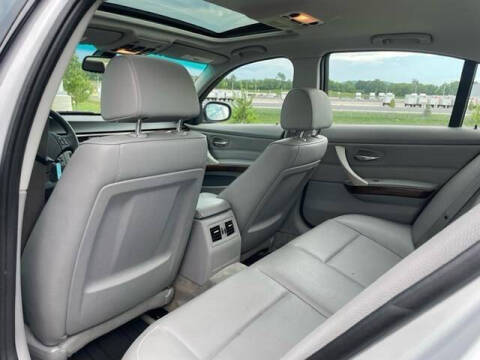 2011 BMW 3 Series 328i