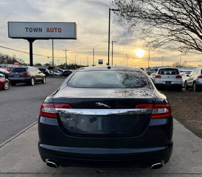2011 Jaguar XF Premium