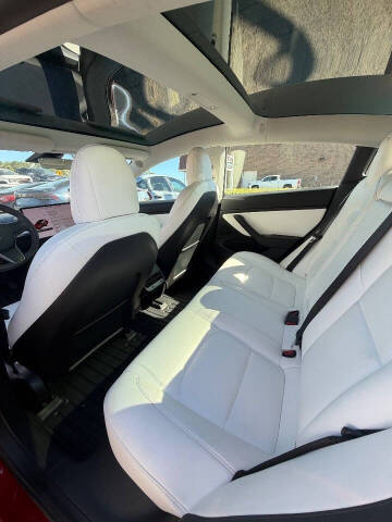 2020 Tesla Model 3 Standard Range