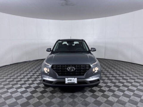 2026 Hyundai Venue SE
