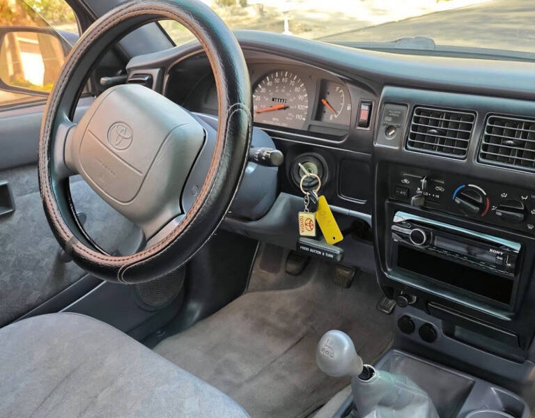 2000 Toyota Tacoma