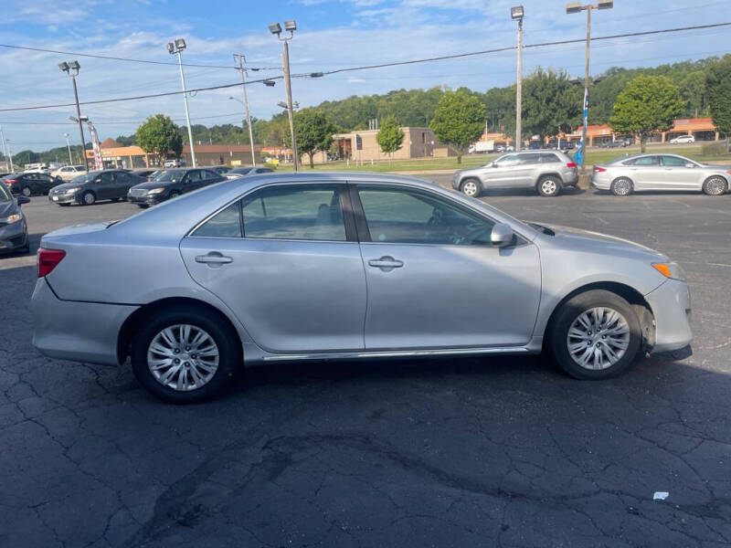 Used 2013 Toyota Camry LE with VIN 4T1BF1FK8DU214847 for sale in Hamilton, OH
