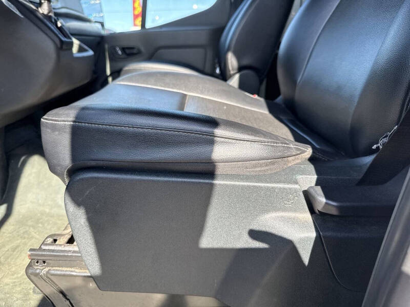 2023 Ford Transit