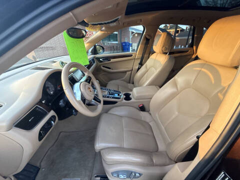 2015 Porsche Macan S