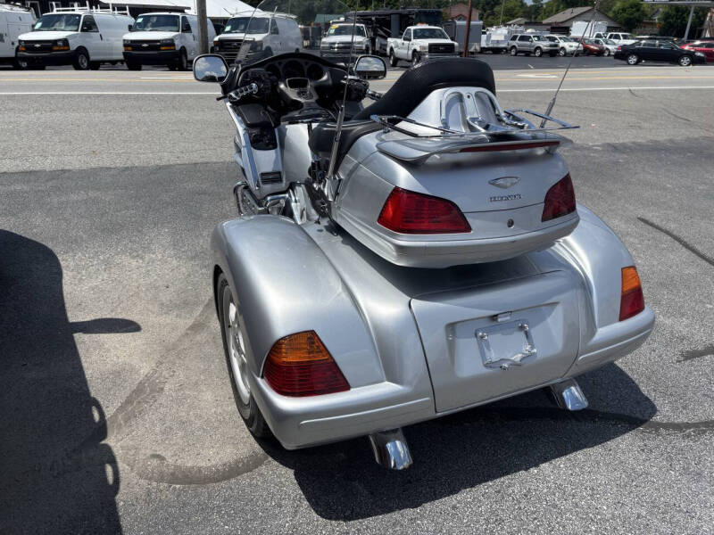 2005 Honda Gold Wing