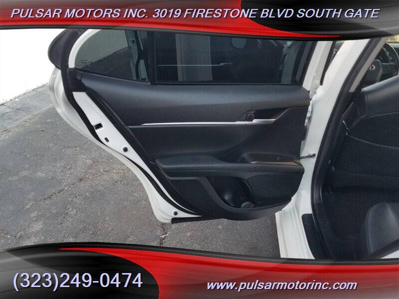 2021 Toyota Camry SE