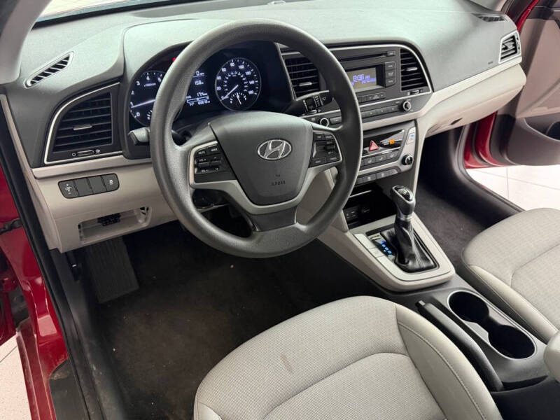 2017 Hyundai Elantra