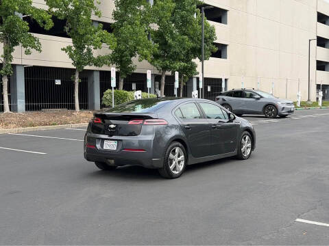 2011 Chevrolet Volt Premium