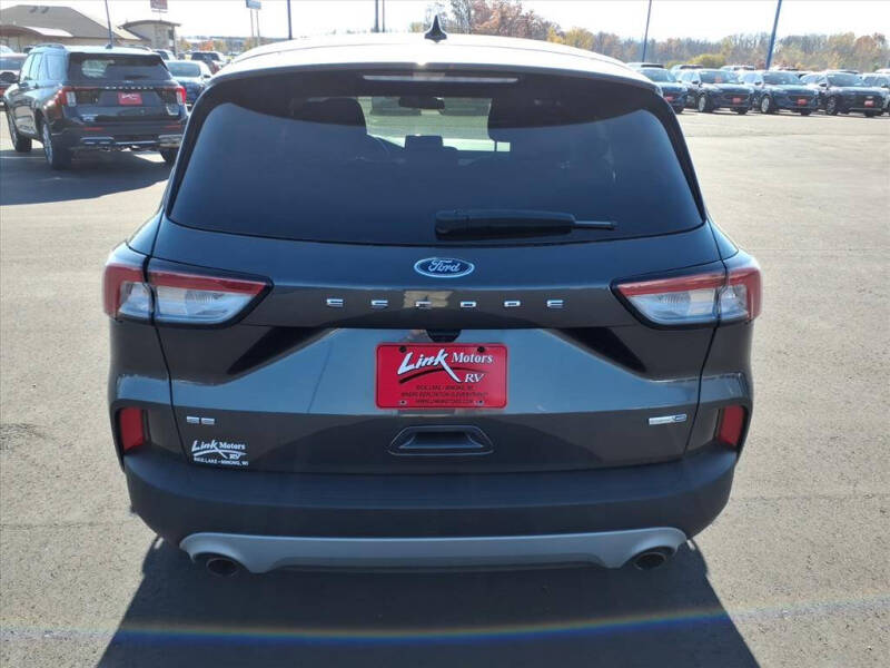 2020 Ford Escape SE
