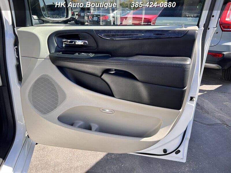 2016 Dodge Grand Caravan American Value Package