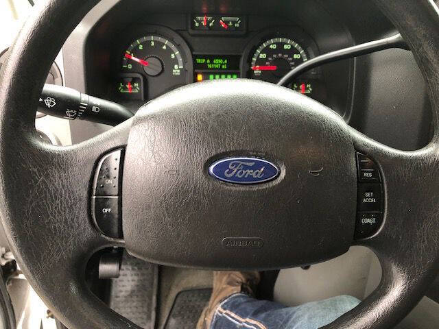 2013 Ford E-Series for sale at Extreme Auto Plaza in Des Moines, IA