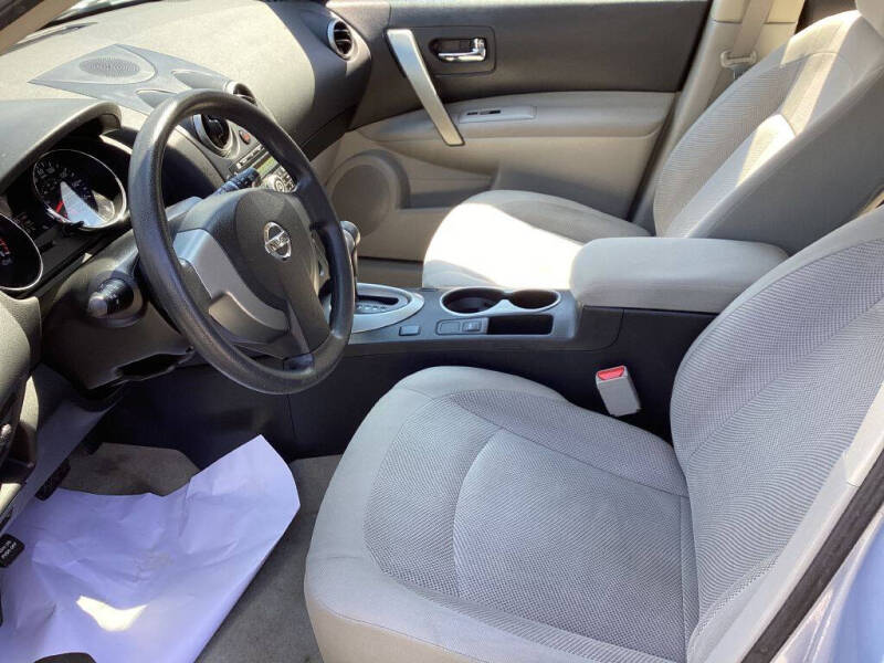 2014 Nissan Rogue Select S