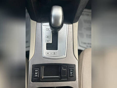 2013 Subaru Outback 2.5i Premium