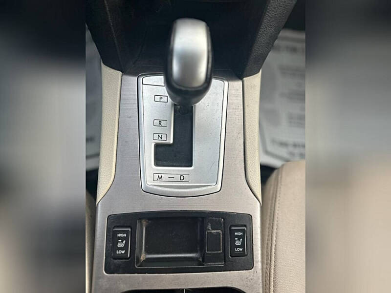 2013 Subaru Outback 2.5i Premium