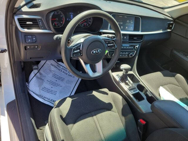 2019 Kia Optima LX