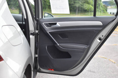 2015 Volkswagen Golf TSI S