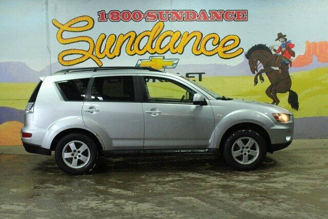 2010 Mitsubishi Outlander for sale at Sundance Chevrolet in Grand Ledge MI