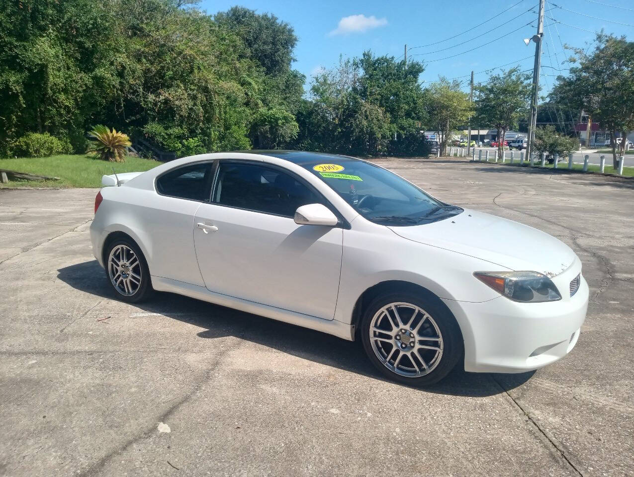 White 2005 Scion tC Base 2dr Hatchback 2