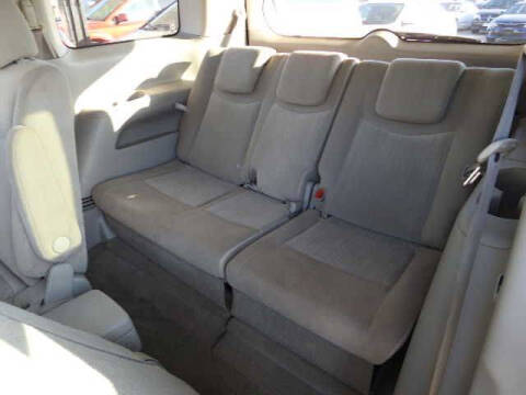 2017 Nissan Quest SV