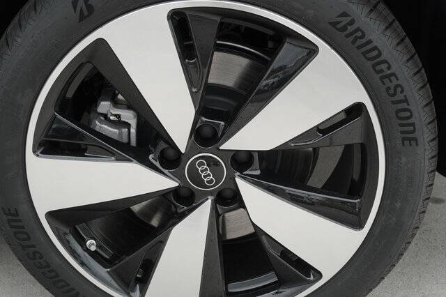 2025 Audi A5 quattro Prestige TFSI