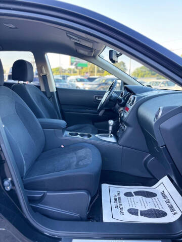 2010 Nissan Rogue S Krom