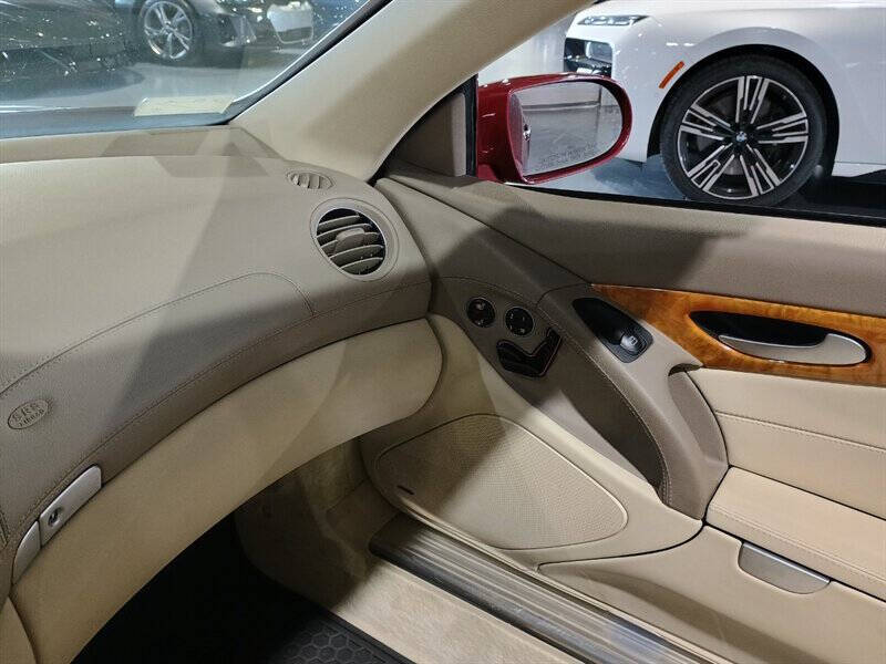 2008 Mercedes-Benz SL-Class 48