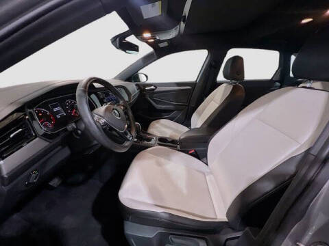 2020 Volkswagen Jetta R-Line