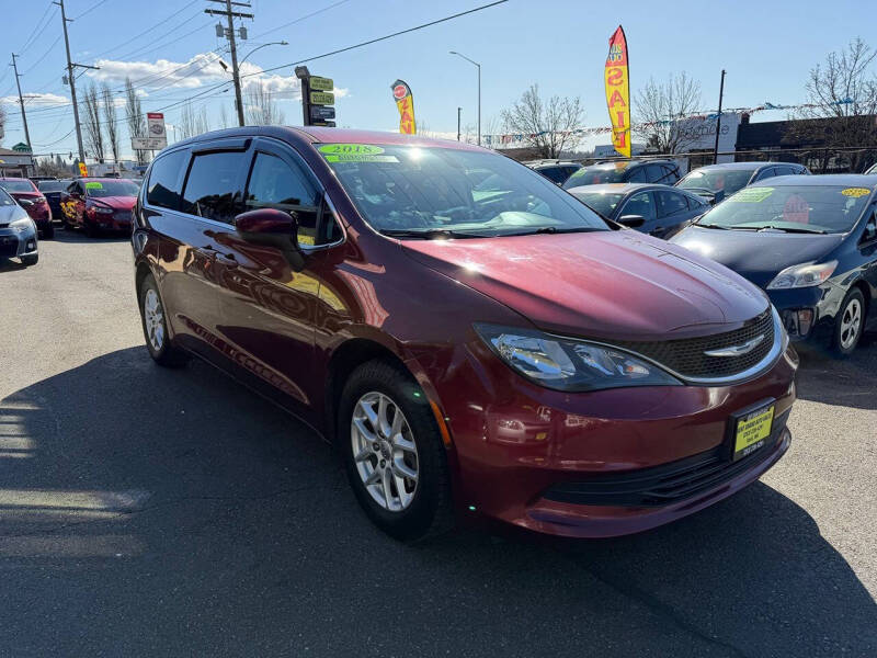 2018 Chrysler Pacifica LX