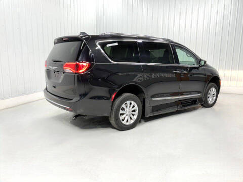 2019 Chrysler Pacifica Touring L