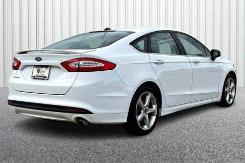 2016 Ford Fusion S